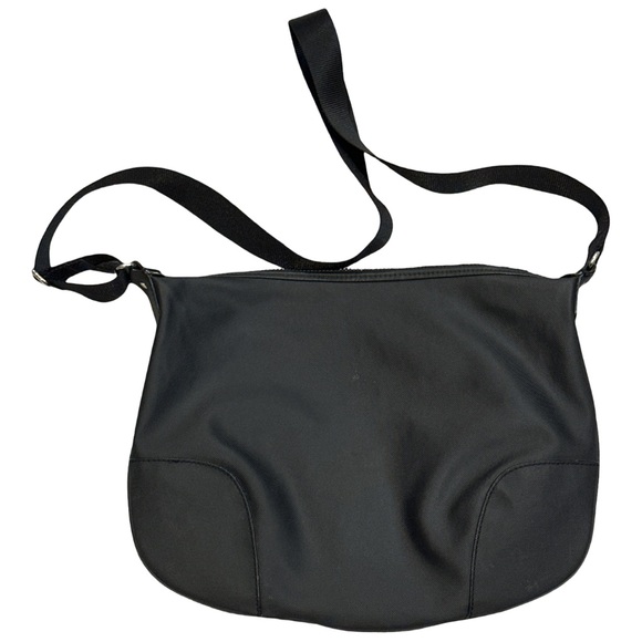 LACOSTE black synthetic crossbody bag with thick shoulder strap, medium size. - Picture 3 of 3
